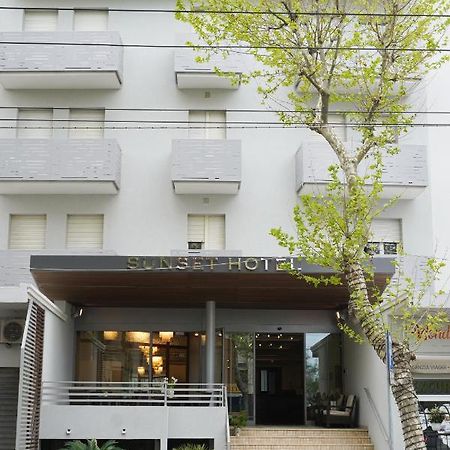 Hotel Sunset Rimini Exterior foto